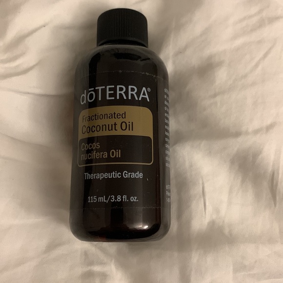 Doterra Fractionated Coconut Oil 3.8fl - Picture 3 of 3